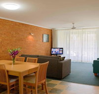Vacation Village - Sunshine Coast Guide
