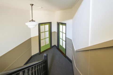 Victoria Street Apartments - Sunshine Coast Guide 2