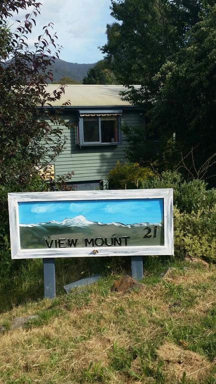 View Mount - Sunshine Coast Guide 3