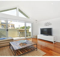 Villa by the Sea - Sunshine Coast Guide
