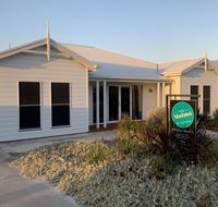 Villa Malmo - Sunshine Coast Guide