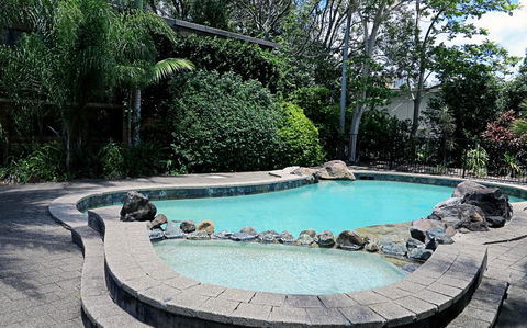Villa Noosa Hotel - Sunshine Coast Guide 2