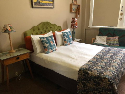Vine Valley Inn - Sunshine Coast Guide 3