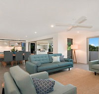 VistaLennox - WiFi and A/C - Sunshine Coast Guide