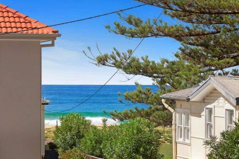 WABI SABI AVOCA BEACH - Sunshine Coast Guide 2