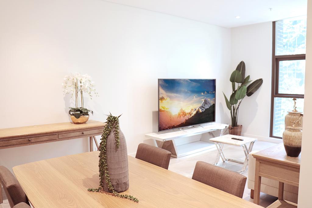 Sydney NSW Sunshine Coast Guide