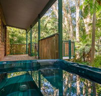 Wanderers Retreat - Sunshine Coast Guide