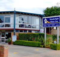 Wanderlight Motor Inn - Sunshine Coast Guide