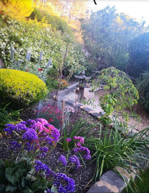 Warrandyte Retreat Guest House - Sunshine Coast Guide 3