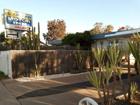 Warren Motor Inn - Sunshine Coast Guide 0