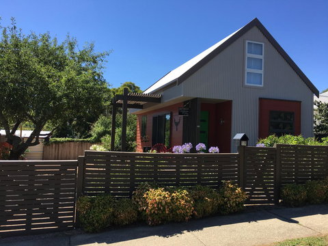 Daydream Cottage - Sunshine Coast Guide 5