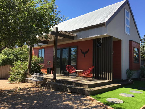 Daydream Cottage - Sunshine Coast Guide 0