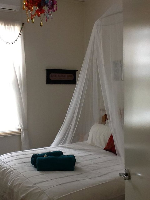 Redruth Cottage - Sunshine Coast Guide 12