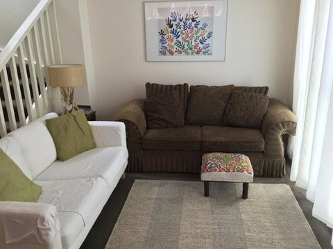 Redruth Cottage - Sunshine Coast Guide 3