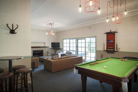 Oscar\'s On The Yarra - Sunshine Coast Guide 13