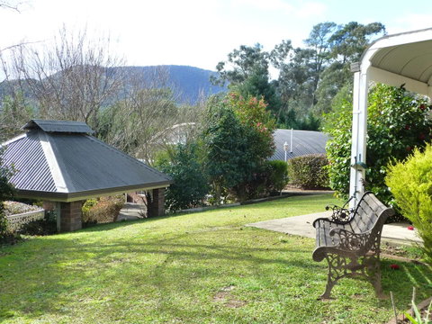 Alpine Aspects - Sunshine Coast Guide 5