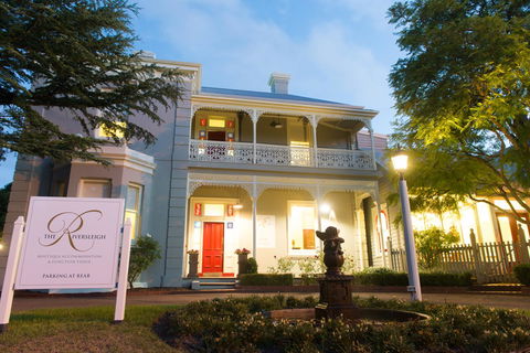 The Riversleigh - Sunshine Coast Guide 27