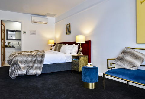 Daylesford Art Motel - Sunshine Coast Guide 10