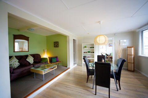 Healesville Apartments - Sunshine Coast Guide 25