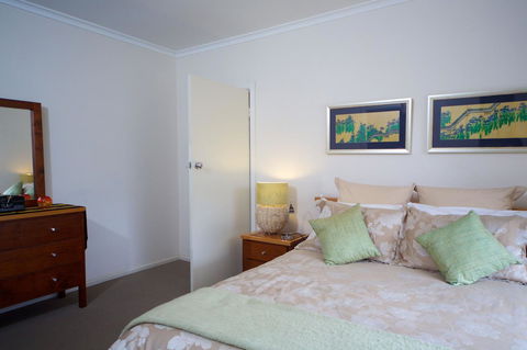 Healesville Apartments - Sunshine Coast Guide 27