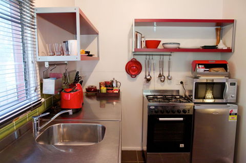 Healesville Apartments - Sunshine Coast Guide 12