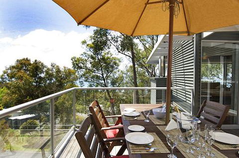 Lorne Luxury - Sunshine Coast Guide 16