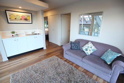 Lorne Luxury - Sunshine Coast Guide 20