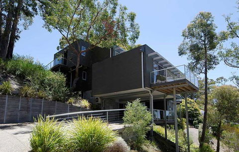 Lorne Luxury - Sunshine Coast Guide 18