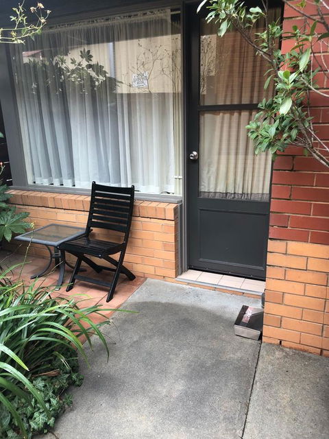 National Hotel Complex Bendigo - Sunshine Coast Guide 1