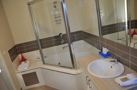 National Hotel Complex Bendigo - Sunshine Coast Guide 22