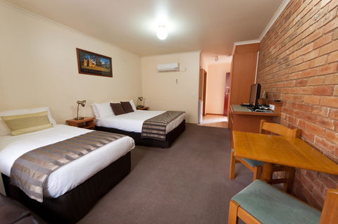 National Hotel Complex Bendigo - Sunshine Coast Guide 32