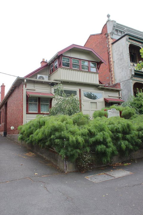 Ballarat Station Apartments - Sunshine Coast Guide 1