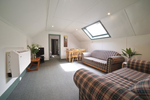 Ballarat Station Apartments - Sunshine Coast Guide 10