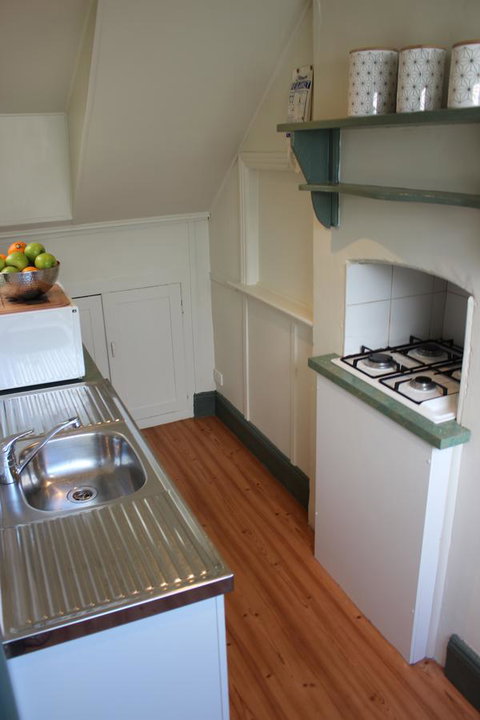 Ballarat Station Apartments - Sunshine Coast Guide 14