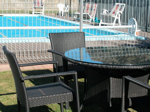 Ambassador Motor Inn - Sunshine Coast Guide 43