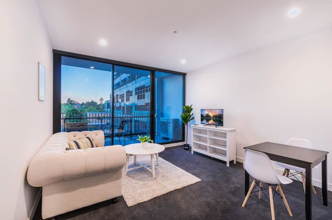 Astrina 2 Bed 2 Bath Apartment - Sunshine Coast Guide 0