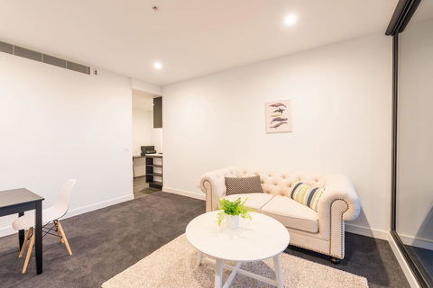 Astrina 2 Bed 2 Bath Apartment - Sunshine Coast Guide 1