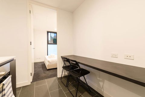 Astrina 2 Bed 2 Bath Apartment - Sunshine Coast Guide 8