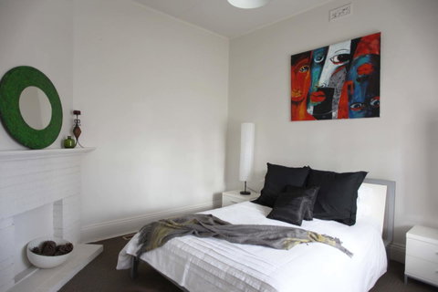 Montabella - Sunshine Coast Guide 16