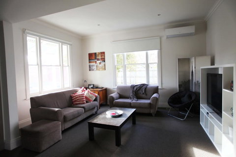 Montabella - Sunshine Coast Guide 15