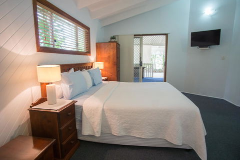 Debbie\'s Place - Sunshine Coast Guide 20