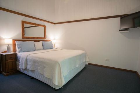 Debbie\'s Place - Sunshine Coast Guide 38