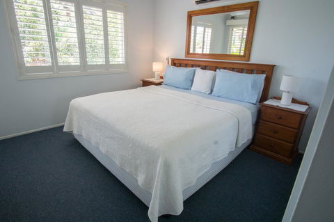 Debbie\'s Place - Sunshine Coast Guide 27