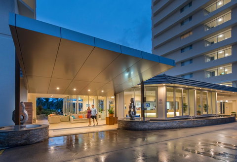 Whitsunday Apartments - Sunshine Coast Guide 4