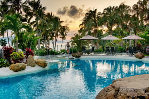 Whitsunday Apartments - Sunshine Coast Guide 2