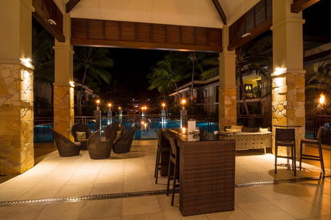 Luxury Apartments At Temple Resort And Spa Port Douglas - Sunshine Coast Guide 11