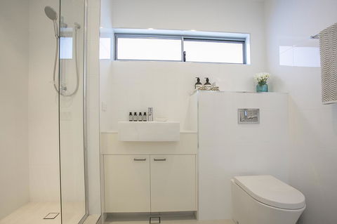 10 Hastings Street Motel - Sunshine Coast Guide 13