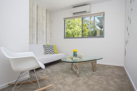 10 Hastings Street Motel - Sunshine Coast Guide 26