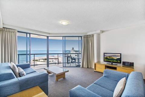 Mantra Mooloolaba Beach - Sunshine Coast Guide 26