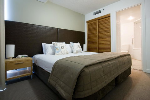 Mantra Mooloolaba Beach - Sunshine Coast Guide 13
